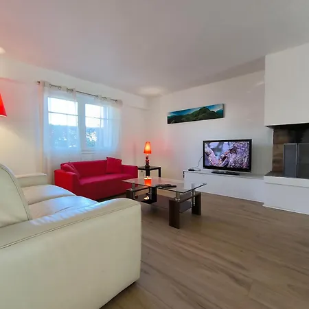 15 Pers - Jardin Arbore - Calme - Parking Villa Pau