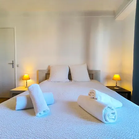 15 Pers - Jardin Arbore - Calme - Parking